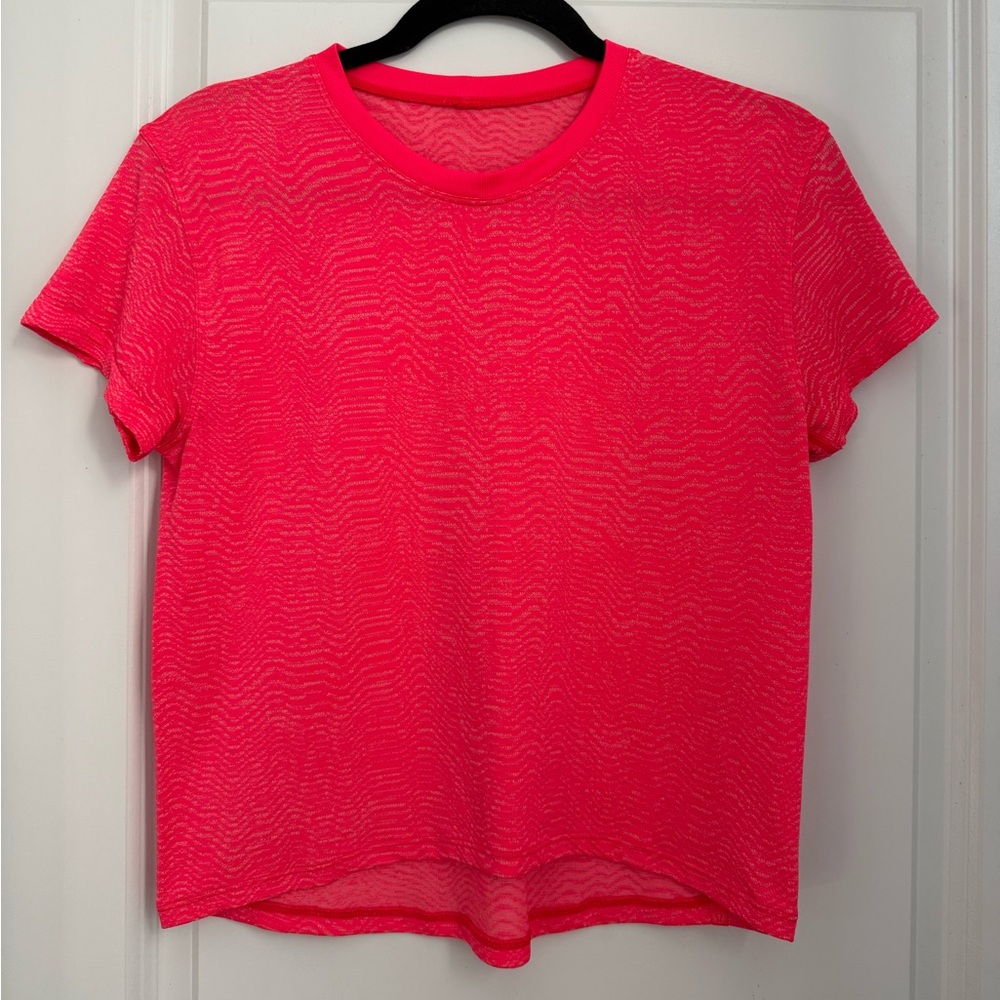 Lululemon Pink Short Sleeve top